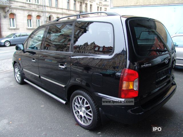 Hyundai-trajet-3