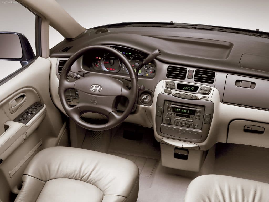Hyundai trajet 7 places ableau de bord