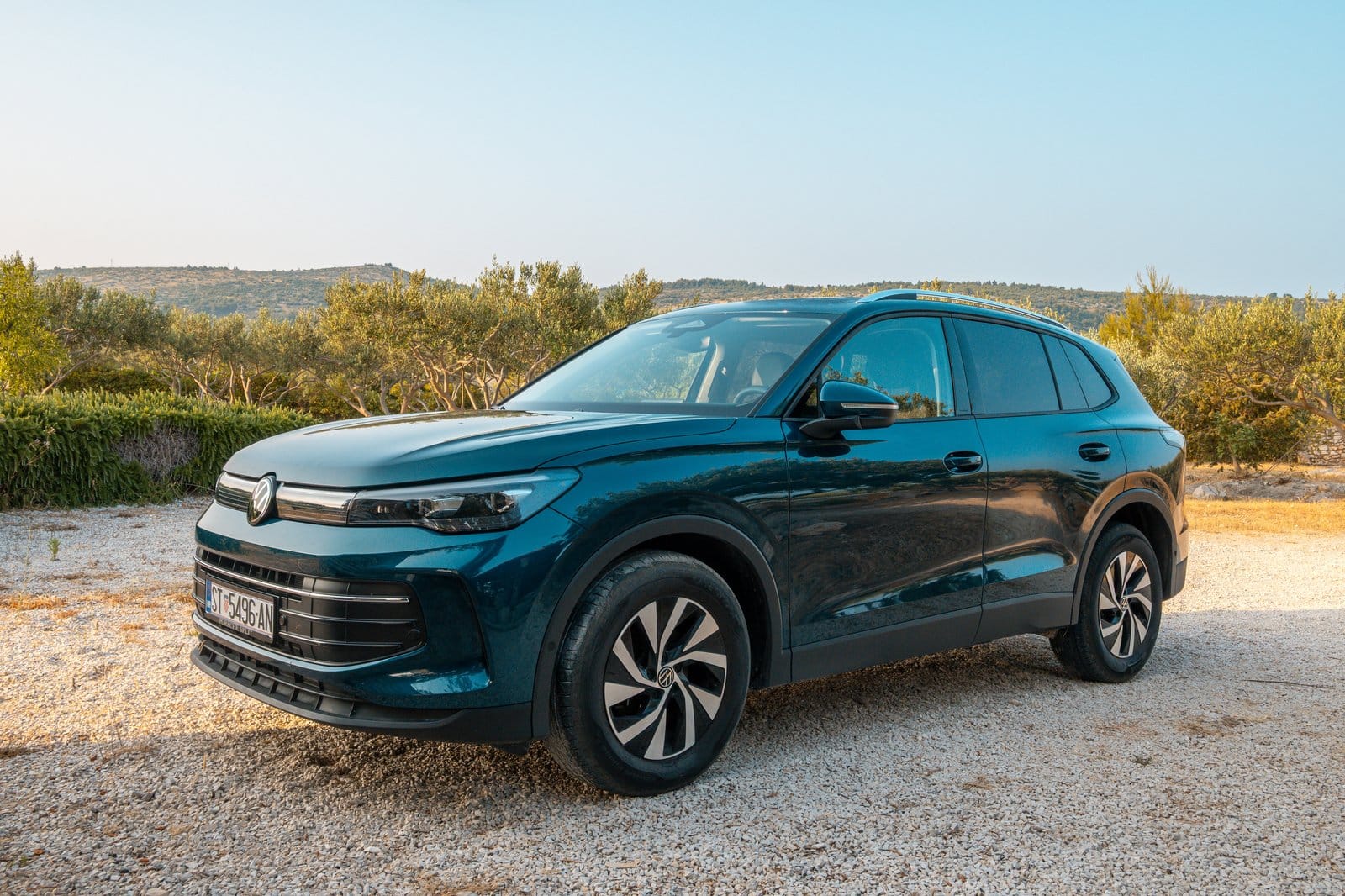Volkswagen Tiguan SUV familial récent